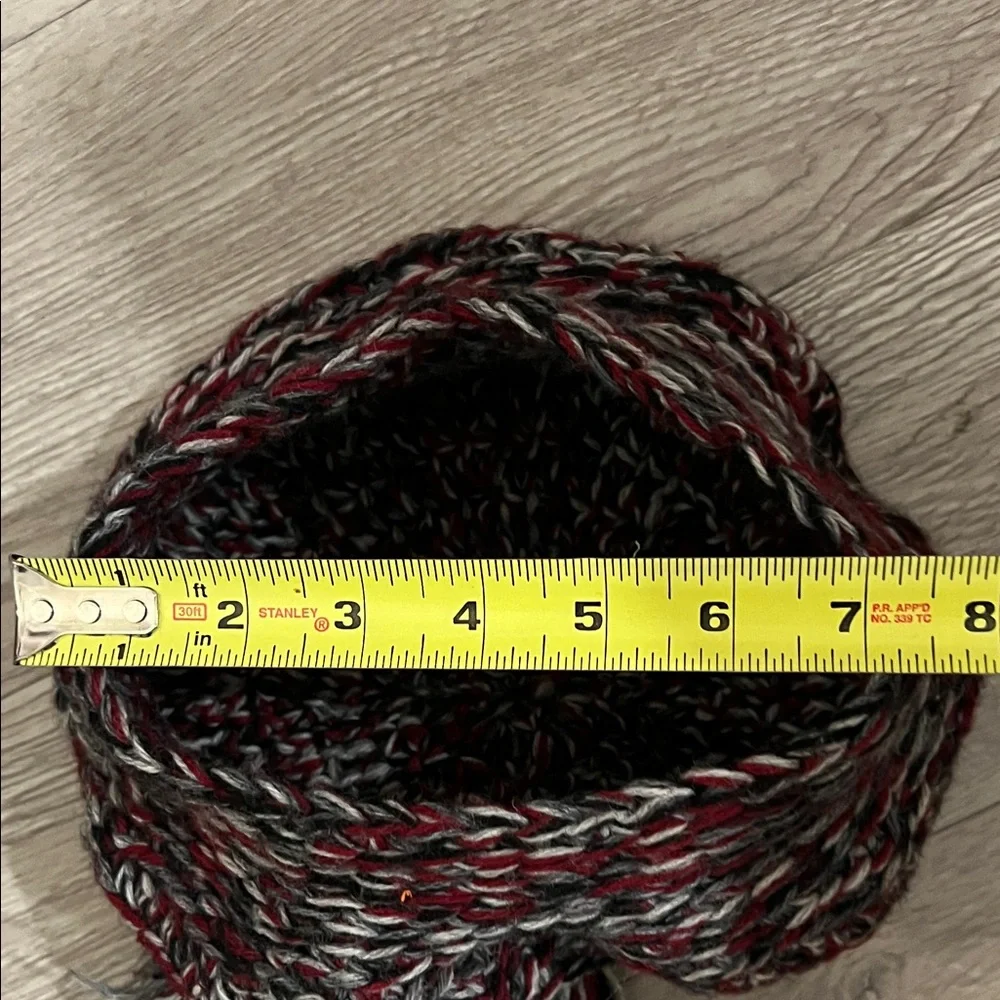 VTG 70s Burgundy Gray Black Chunky Knit Beret Hat w/ Tassel